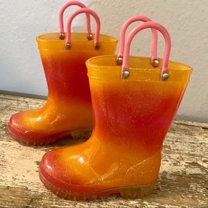 Cat & Jack Girls Glittered Orange Rain Boots - EXCELLENT CONDITION